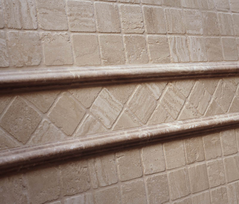 Epsilon Travertino Rojo 3 x 30 cm